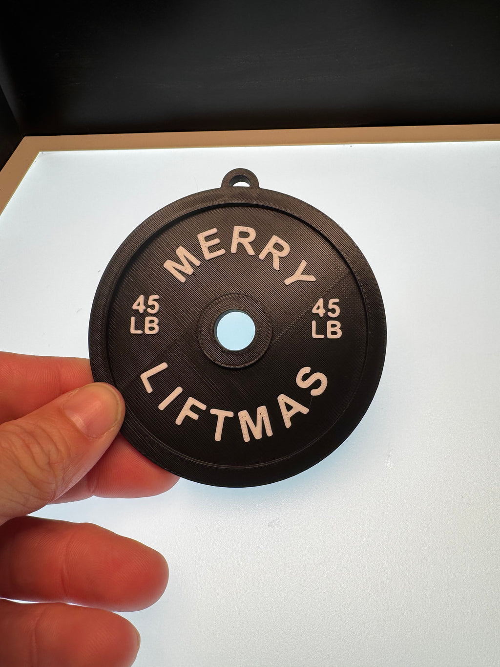 “Merry Liftmas” Barbell Plate Ornament — Perfect for Gym Lovers 🎄🏋️‍♂️